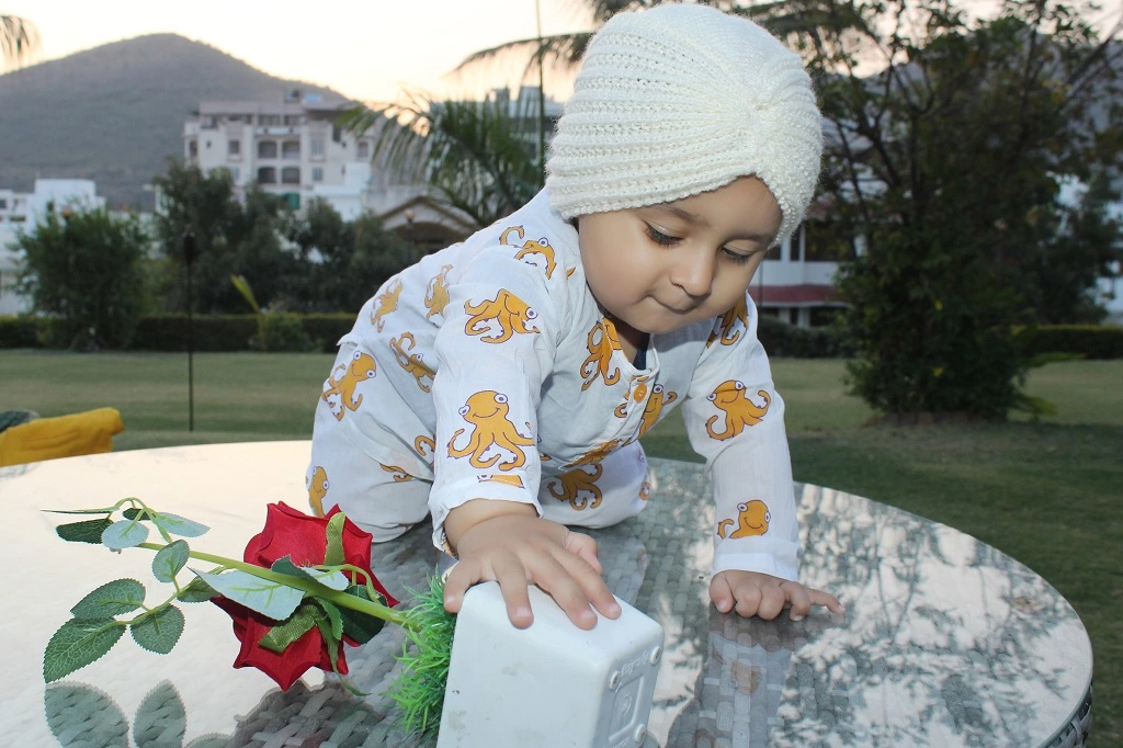 Kids photography blogs by Vishal Dhupia